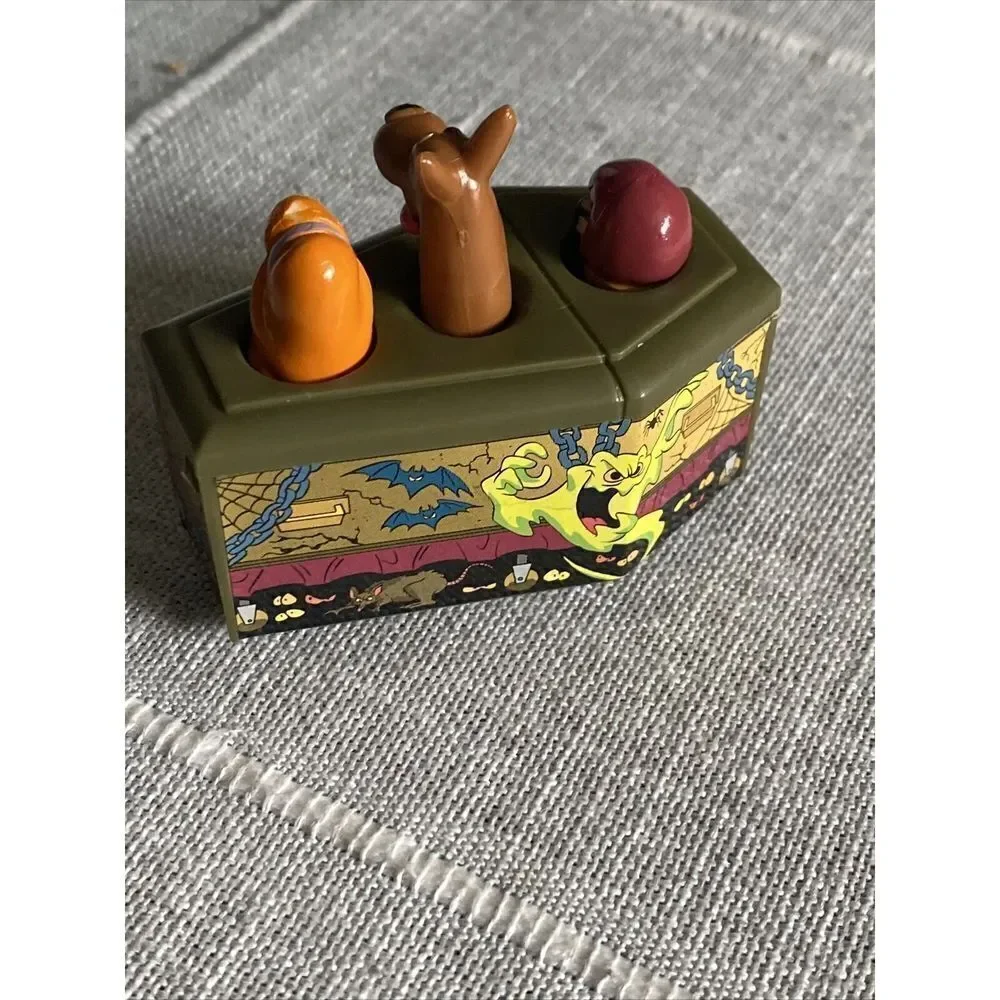 Burger King Scooby-Doo Toy - Vintage 1996 Hanna-Barbera – RARE Rolly Coffin Toy